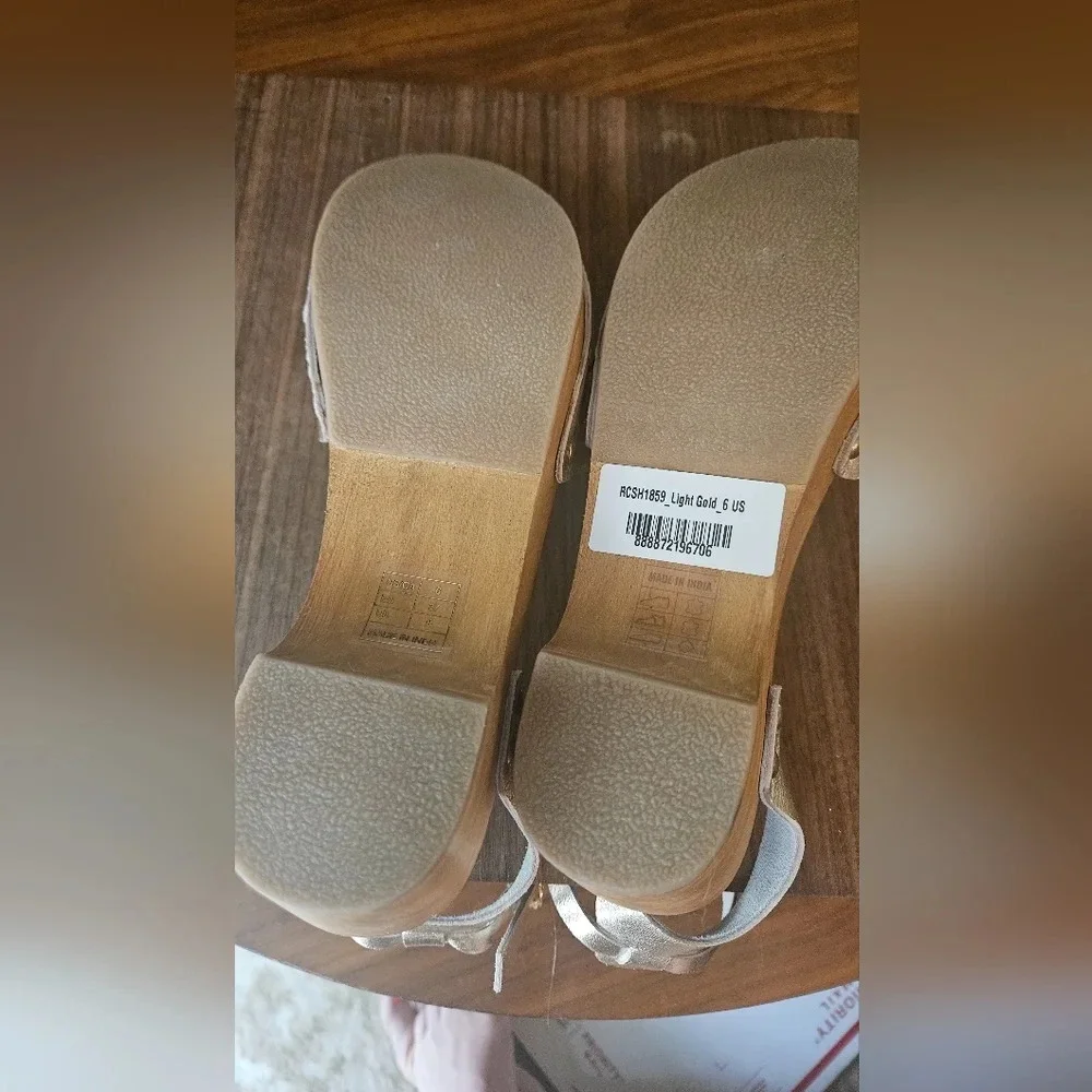 RAG & CO Cara wooden Heeled clogs -Gold Metallic. Size 6 NWOT - Picture 3 of 9